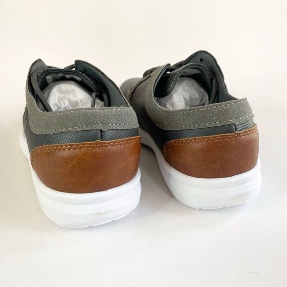 Steve Madden Lace Up Oxford Boys Leather Suede Casual Dress Shoe Gray Size 4 - Picture 3 of 7